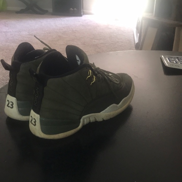 Jordan 12 class of 2003 - Picture 3 of 4